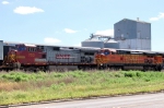 BNSF 753 & BNSF 4566